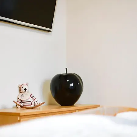 빌라 Langenhagen Verbindung Zur Messe 하노버